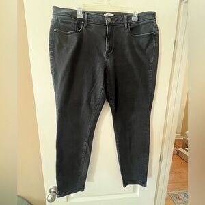 Loft Outlet Black Curvy Skinny Jeans Women’s Size 16